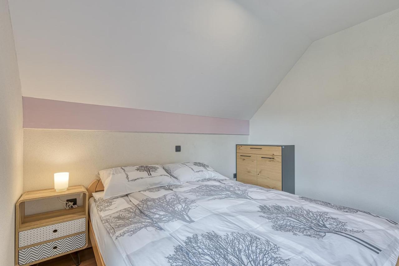 Resort Stari Malni, Osilnica - Vacation Houses Stari Malni المظهر الخارجي الصورة