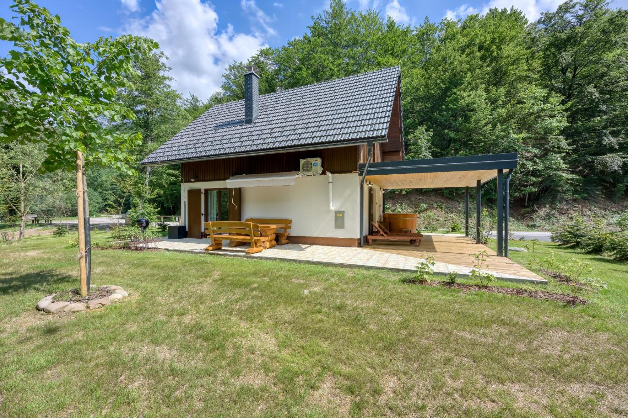 Resort Stari Malni, Osilnica - Vacation Houses Stari Malni الغرفة الصورة